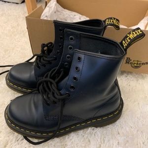 Dr. Martens NAVY BLUE Smooth 1460